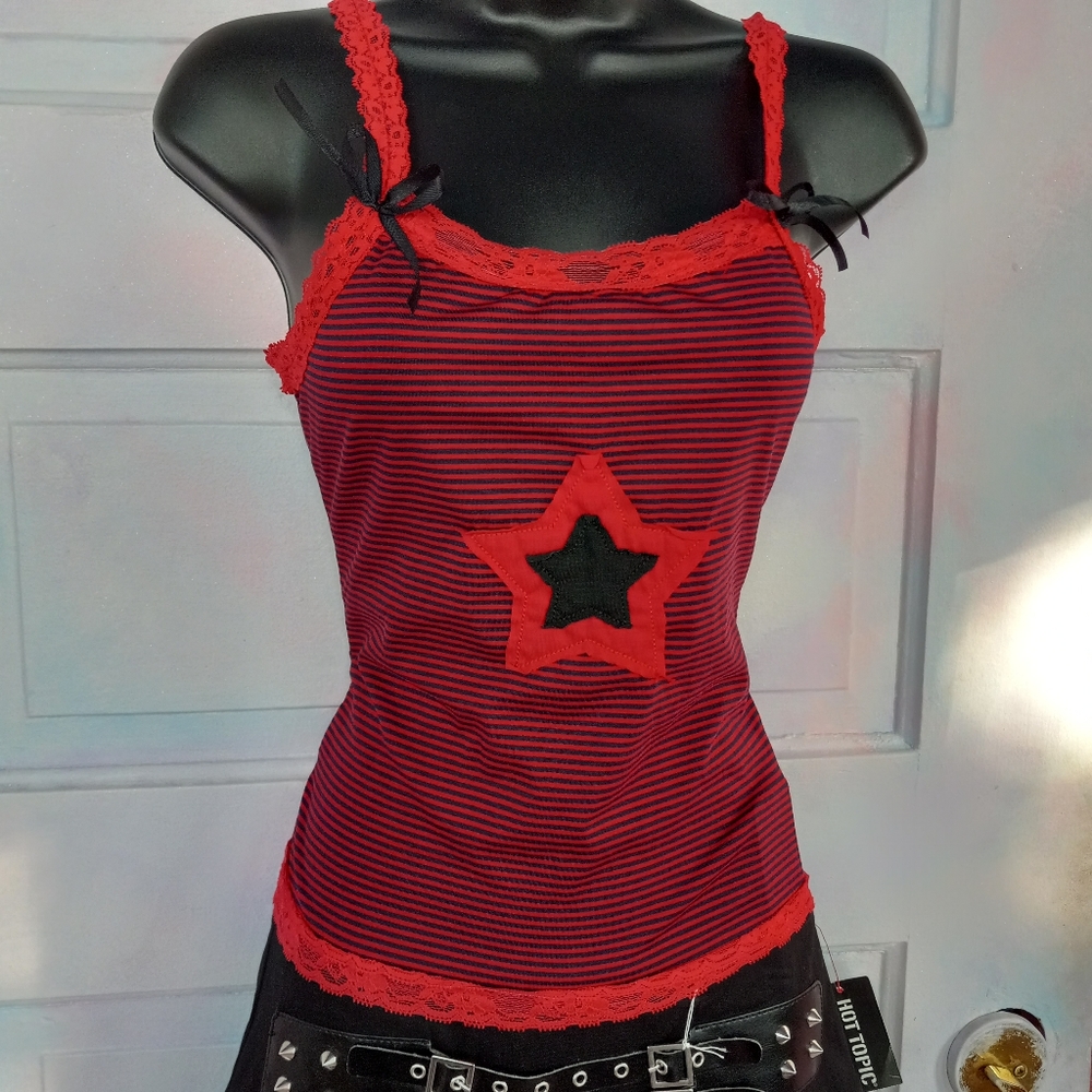 Striped mall goth star decor tank tops w lace and bows! - Picture 5 of 10